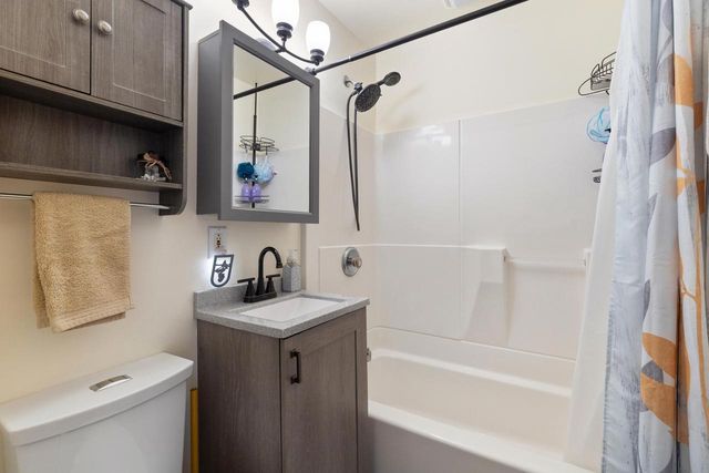 W195S7373 Racine AVENUE, Muskego, WI 53150