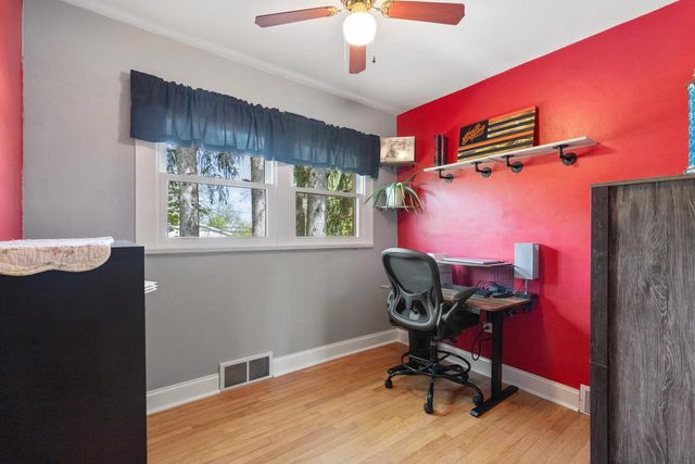 W195S7373 Racine AVENUE, Muskego, WI 53150