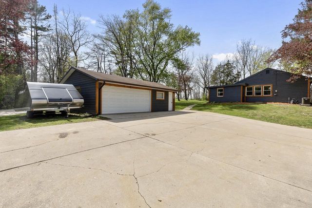 W195S7373 Racine AVENUE, Muskego, WI 53150