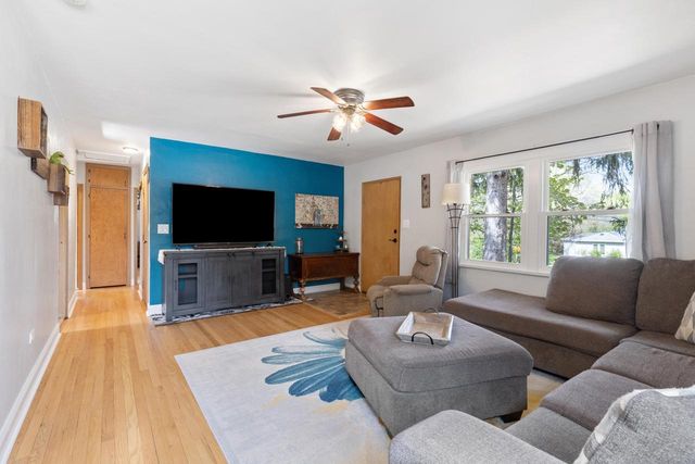 W195S7373 Racine AVENUE, Muskego, WI 53150