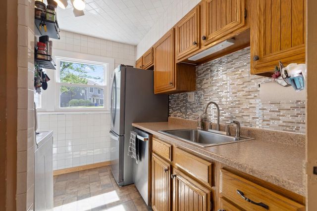 W195S7373 Racine AVENUE, Muskego, WI 53150