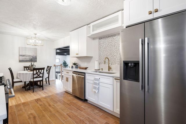 4523 Burton Avenue SE, Albuquerque, NM 87108