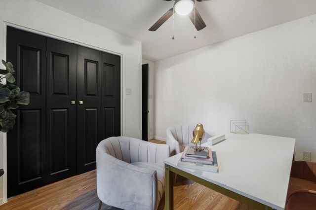 4523 Burton Avenue SE, Albuquerque, NM 87108