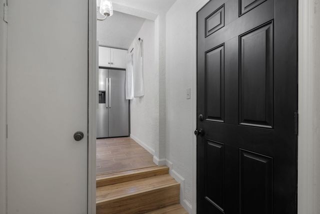 4523 Burton Avenue SE, Albuquerque, NM 87108
