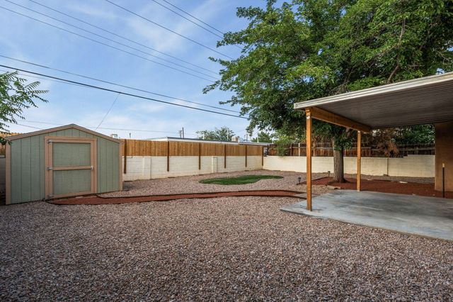 4523 Burton Avenue SE, Albuquerque, NM 87108