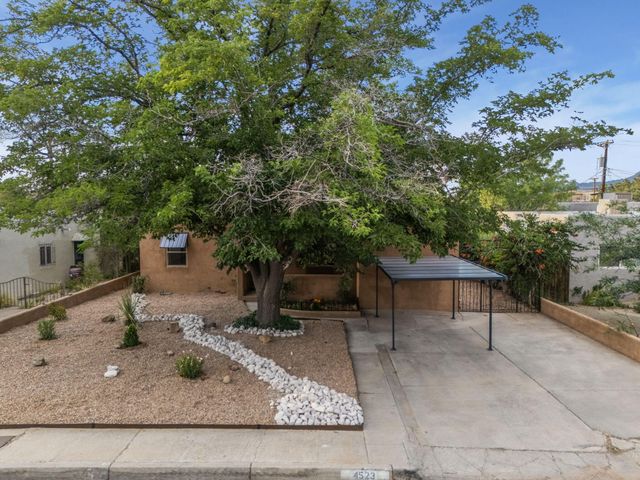 4523 Burton Avenue SE, Albuquerque, NM 87108