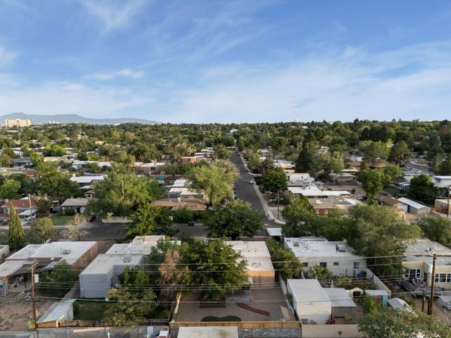 4523 Burton Avenue SE, Albuquerque, NM 87108