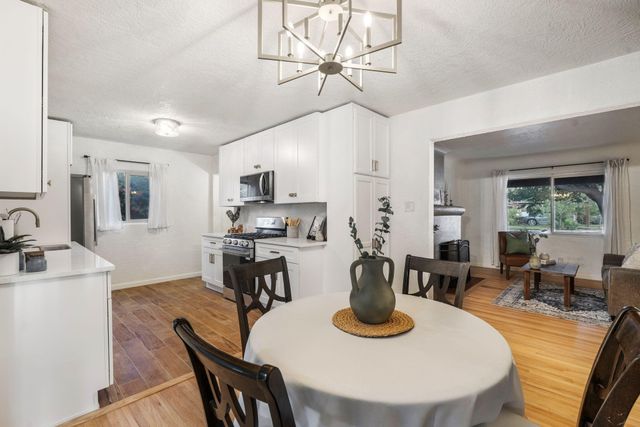 4523 Burton Avenue SE, Albuquerque, NM 87108
