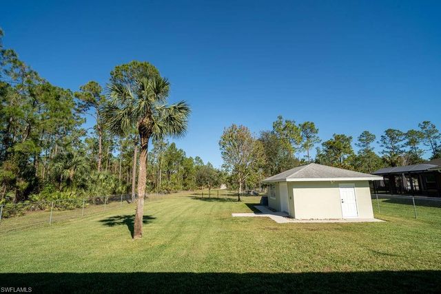 2421 22nd AVE NE, Naples, FL 34120