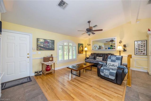 2421 22nd AVE NE, Naples, FL 34120