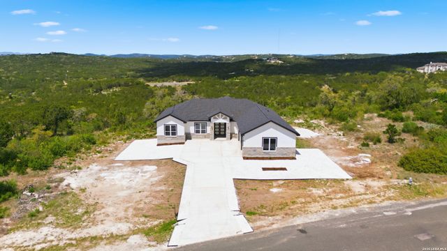 1585 PR 2771, Mico, TX 78056