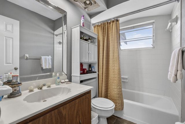 9774 Jonquil Circle S, Palm Beach Gardens, FL 33410