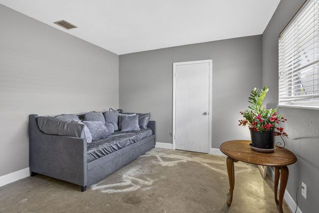 9774 Jonquil Circle S, Palm Beach Gardens, FL 33410