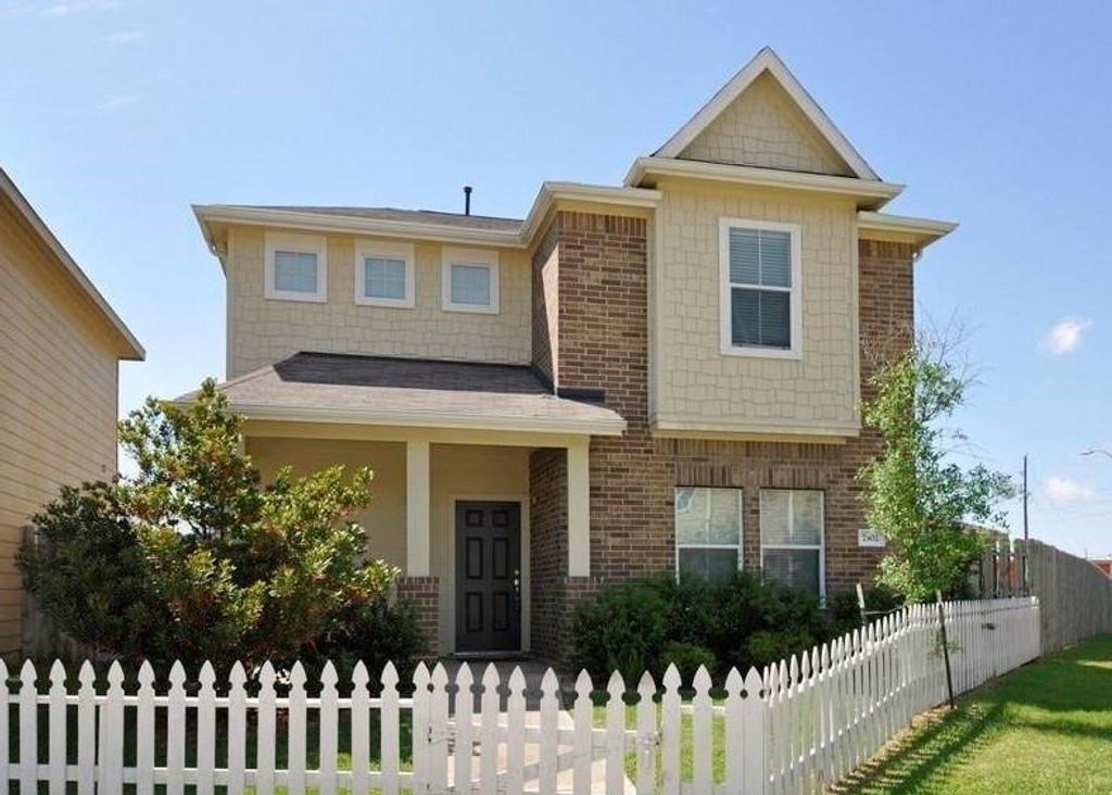 7302 Autumn Sun Drive, Houston, TX 77083