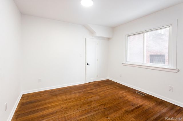 18306 Stoepel Street, Detroit, MI 48221