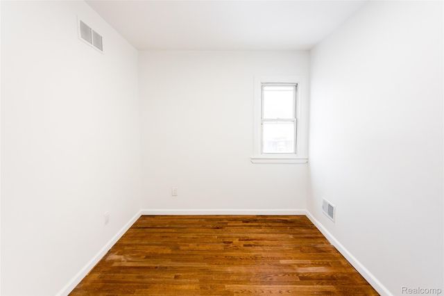 18306 Stoepel Street, Detroit, MI 48221