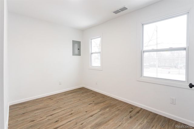 18306 Stoepel Street, Detroit, MI 48221