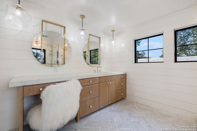 301 Primrose Place, San Antonio, TX 78209