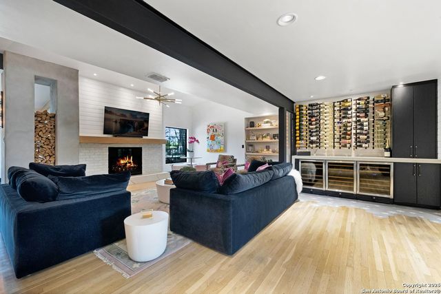 301 Primrose Place, San Antonio, TX 78209