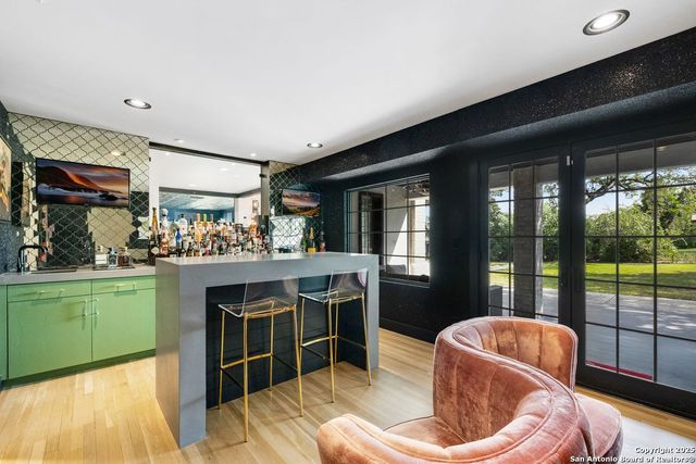 301 Primrose Place, San Antonio, TX 78209