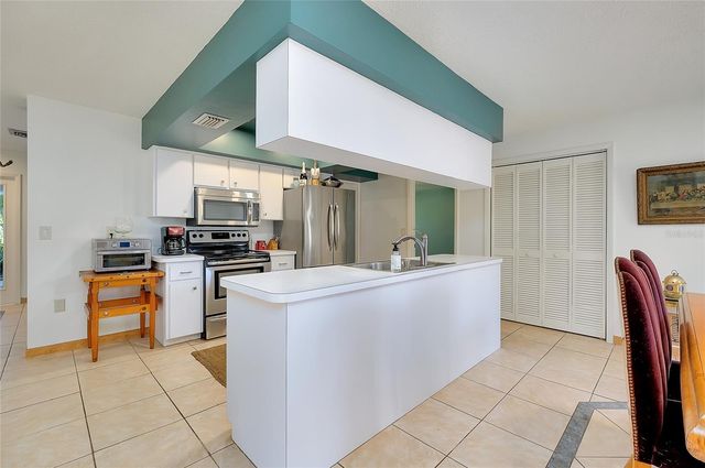 2021 ALLEN STREET, Englewood, FL 34223