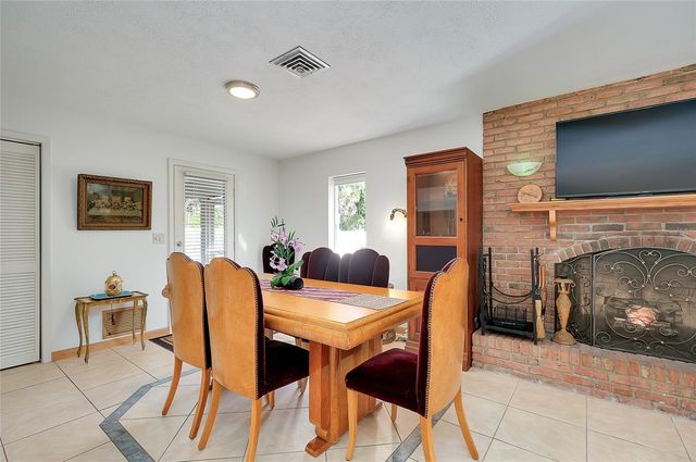 2021 ALLEN STREET, Englewood, FL 34223