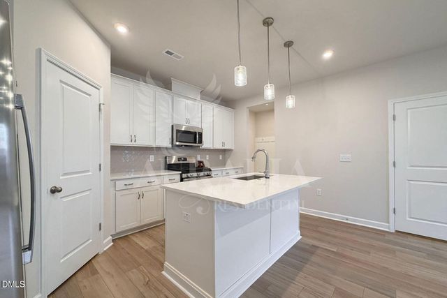 609 Callan View Avenue, Wake Forest, NC 27587