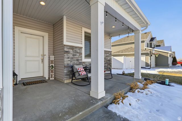 276 W 450 S, Hyde Park, UT 84318