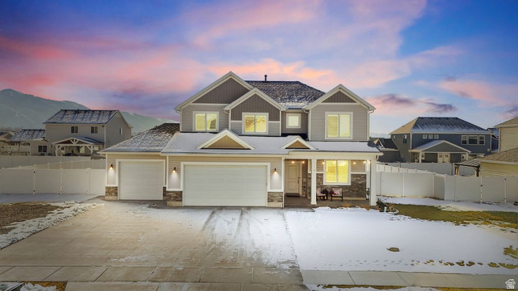 276 W 450 S, Hyde Park, UT 84318