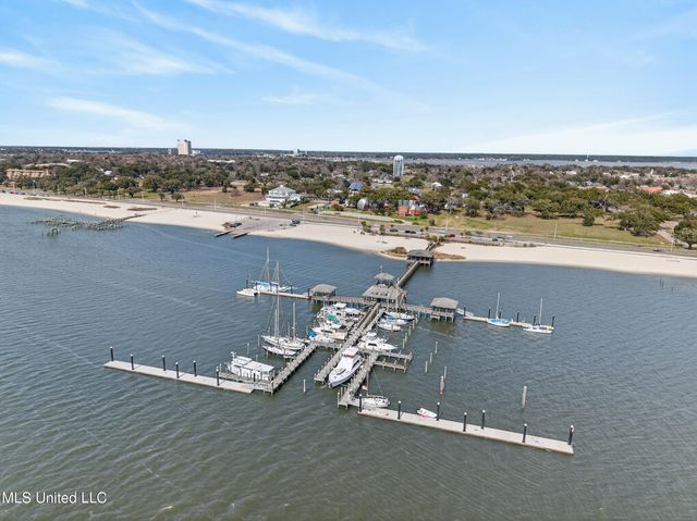 126 Kuhn Street, Biloxi, MS 39530