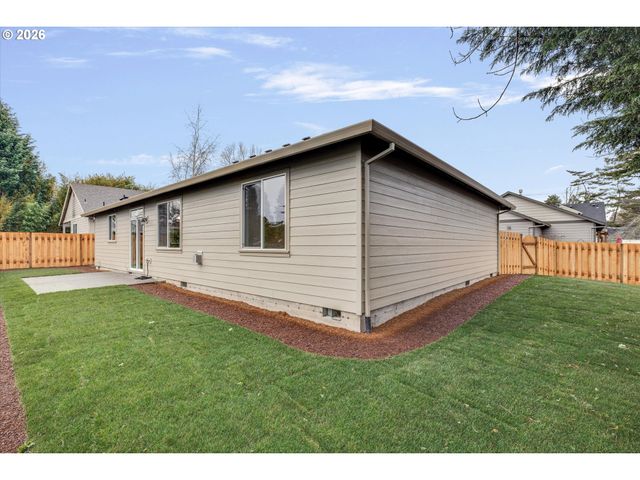 4489 Se HILLYARD Ct, Gresham, OR 97080