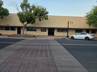 142 S L Street, Dinuba, CA 93618