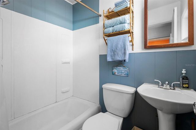 529 N LEAVITT AVENUE, Orange City, FL 32763