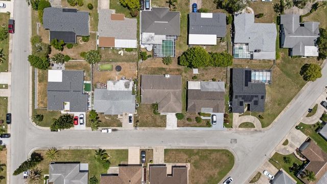 7025 KINGSWAY DRIVE, Port Richey, FL 34668