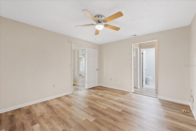 7025 KINGSWAY DRIVE, Port Richey, FL 34668