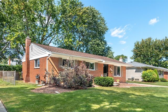 2021 Castleton Drive, Troy, MI 48083