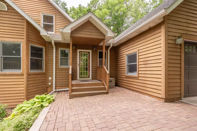 5511 Hugo Road, White Bear Twp, MN 55110