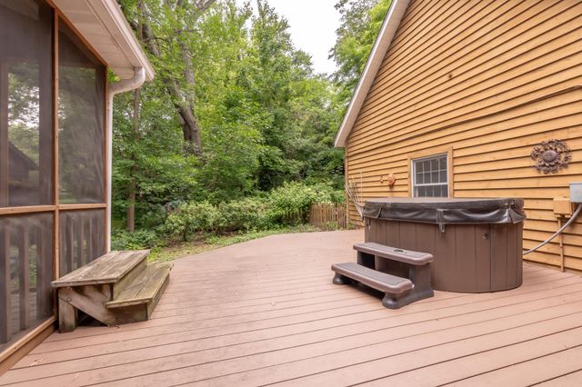 5511 Hugo Road, White Bear Twp, MN 55110