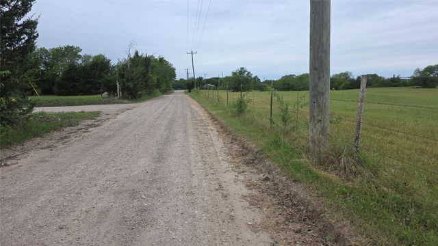 3392 Fm 896, Leonard, TX 75452