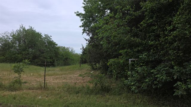 3392 Fm 896, Leonard, TX 75452