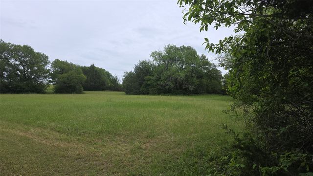 3392 Fm 896, Leonard, TX 75452