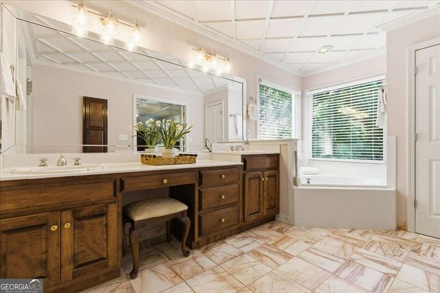 6812 Sky Lane Drive, Acworth, GA 30102