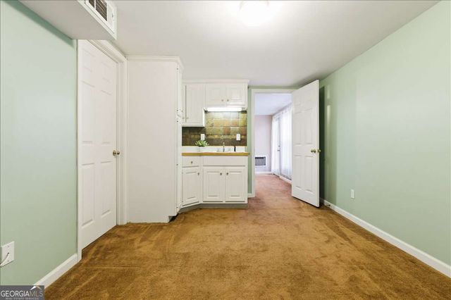6812 Sky Lane Drive, Acworth, GA 30102