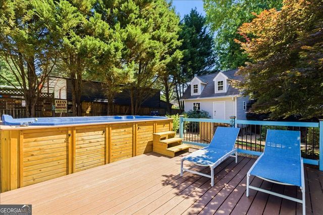 6812 Sky Lane Drive, Acworth, GA 30102