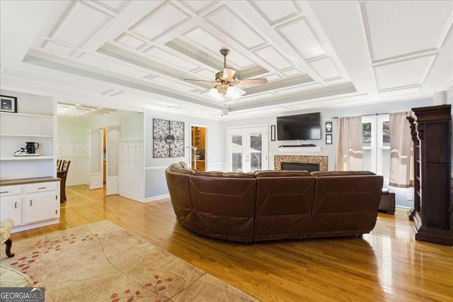 6812 Sky Lane Drive, Acworth, GA 30102