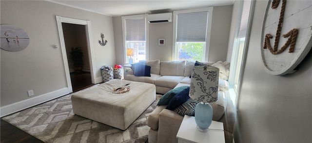 26 Carey Street, Newport, RI 02840