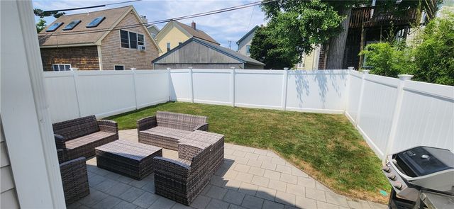 26 Carey Street, Newport, RI 02840
