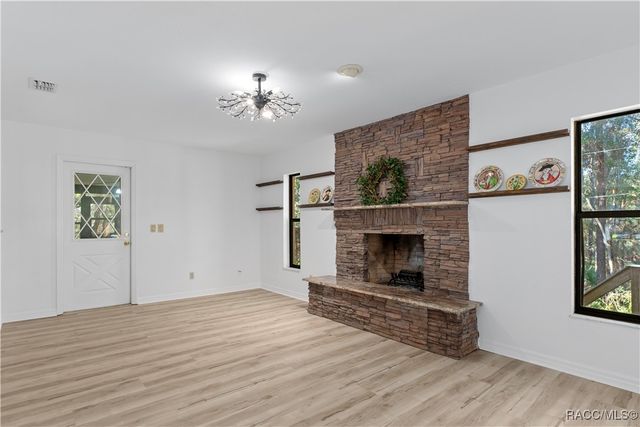 10180 N Citrus Springs Boulevard, Citrus Springs, FL 34434