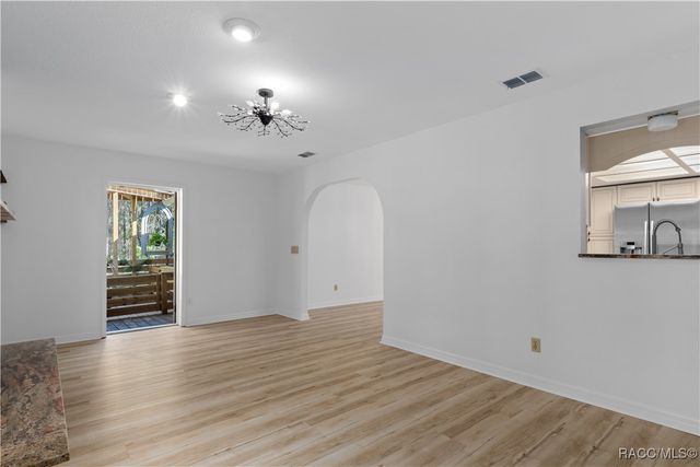 10180 N Citrus Springs Boulevard, Citrus Springs, FL 34434