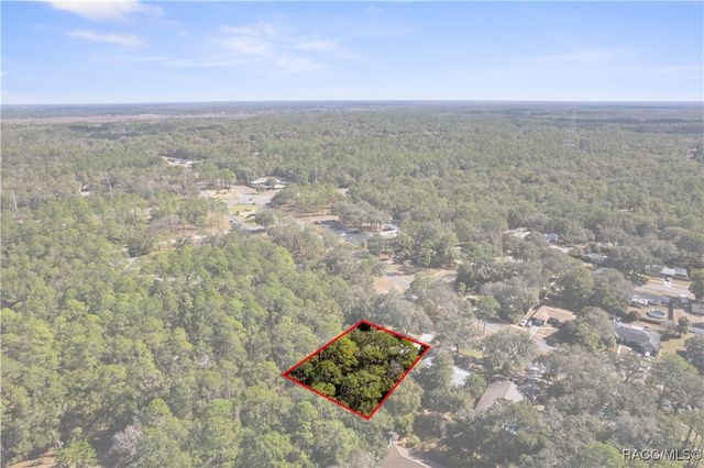 10180 N Citrus Springs Boulevard, Citrus Springs, FL 34434